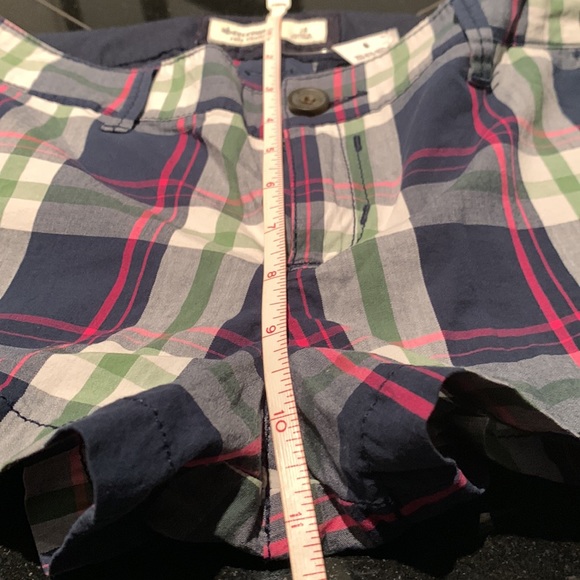 Plaid shorts - Picture 8 of 9